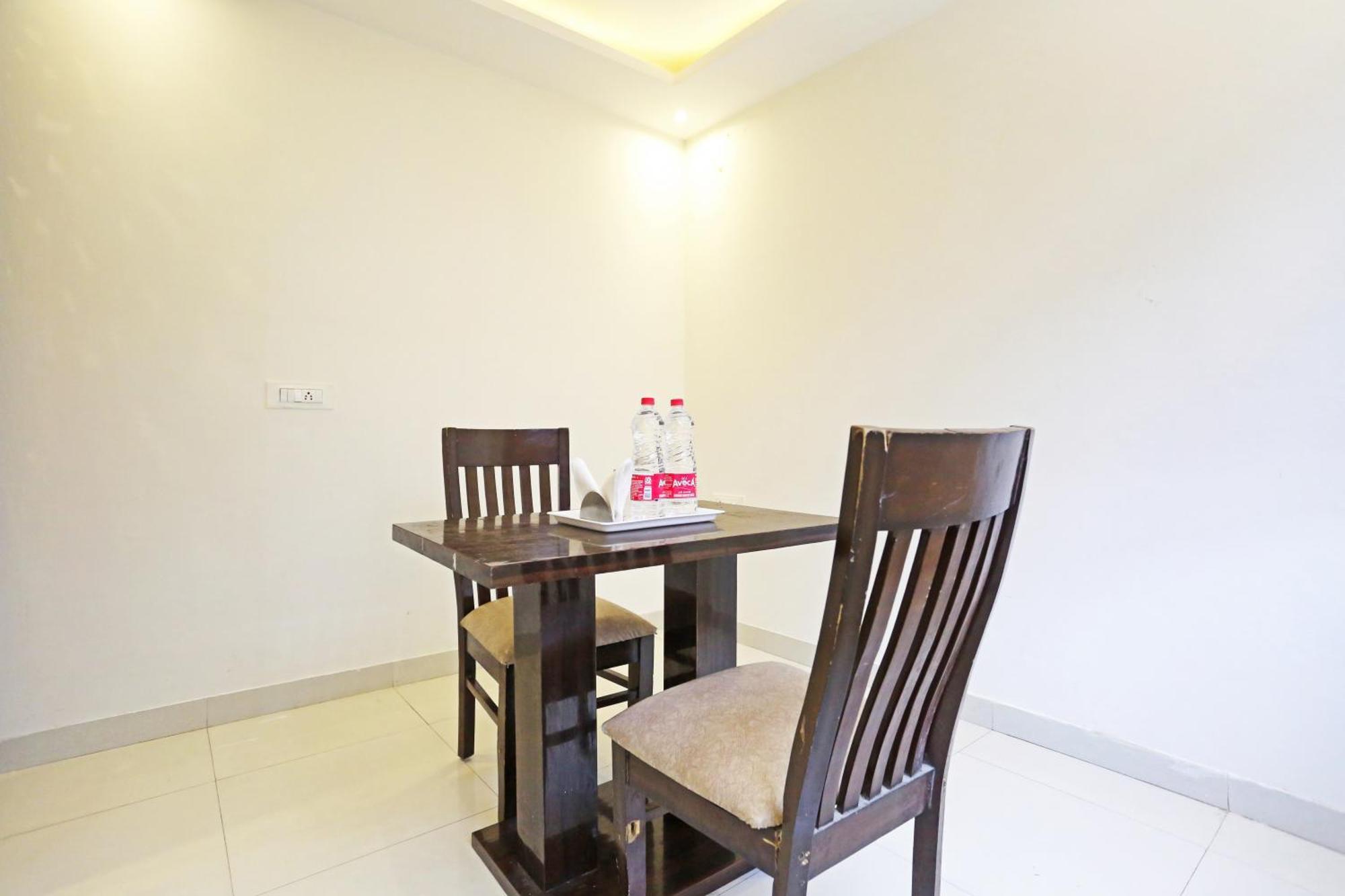 Bed & Breakfast The Iconic Delhi International Airport